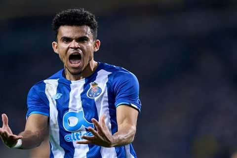 Liverpool close to landing Luis Diaz in £60m transfer from Porto with winger to step in for..