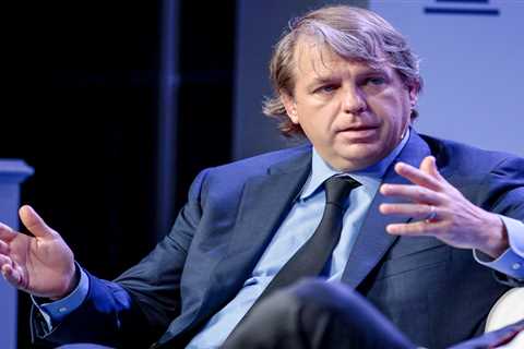 Chelsea bidder Todd Boehly is US billionaire who owns baseball team LA Dodgers and is behind..