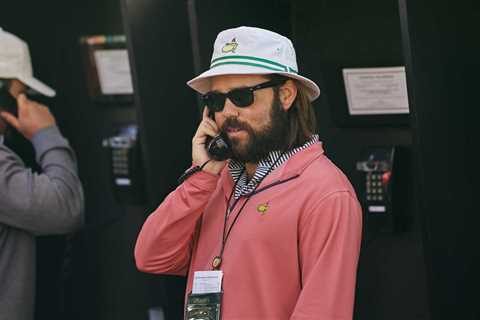 Making a phone call from cellphone-free Augusta National? It’s actually quite easy.