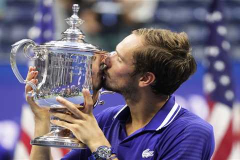 Why aren’t Russian players allowed at Wimbledon?