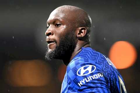 Chelsea striker Romelu Lukaku to reject AC Milan and Newcastle interest but Thomas Tuchel..