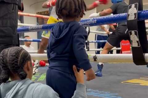 Watch 45-year-old Floyd Mayweather sparring in preparation for Don Moore fight with grandson..