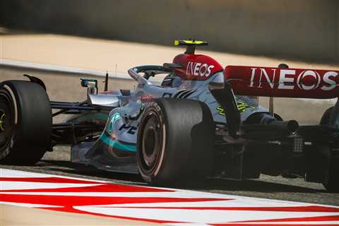  Mercedes ‘spaceship’ F1 mirrors prompt Ferrari calls for rules clampdown 