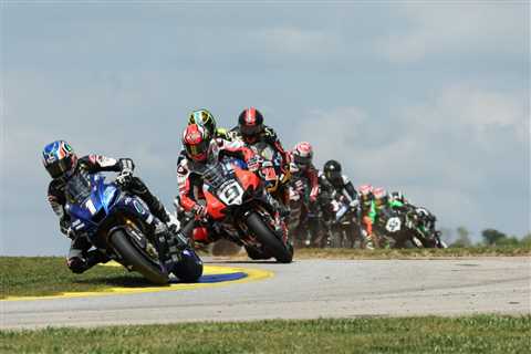 Petrucci Leads The MotoAmerica Medallia Superbike Pack To VIR – MotoAmerica