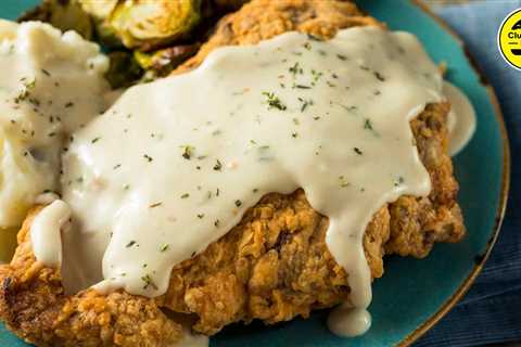 The secret to making perfect chicken fried steak, according to a golf-club chef