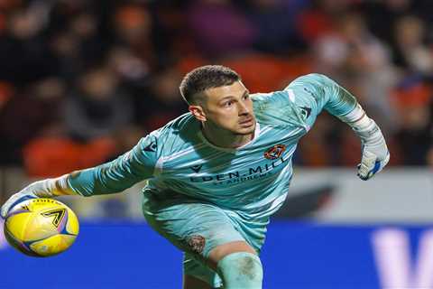 Preston in talks with Dundee United’s Swiss keeper Benji Siegrist over free transfer as contract..