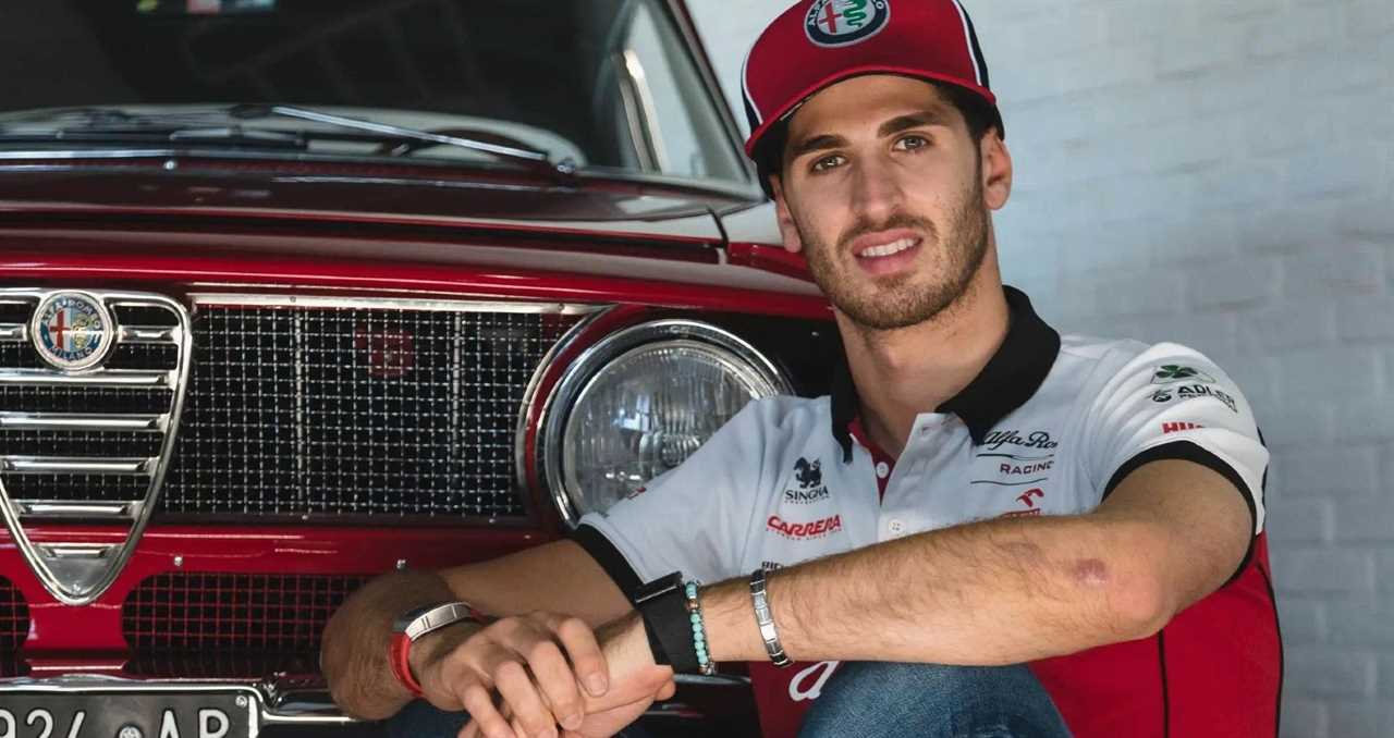 10 Fast Facts About Antonio Giovinazzi