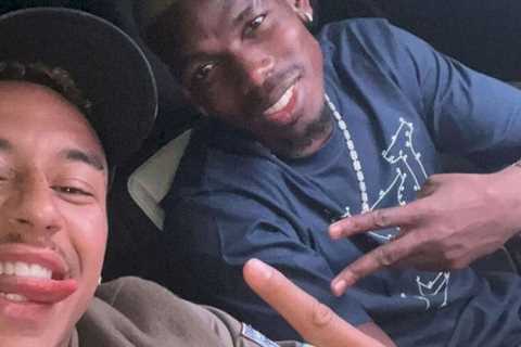 Paul Pogba and Jesse Lingard share big smiley selfie after confirming Man Utd exits