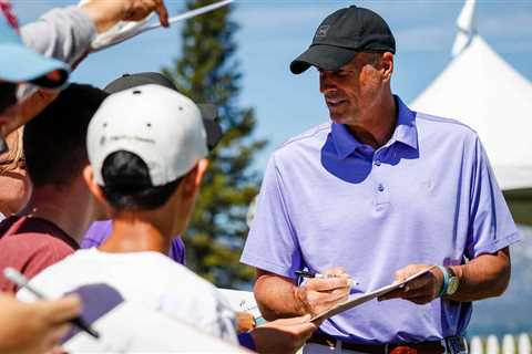 ESPN broadcaster Jay Bilas on his love for the game — and his one golf regret