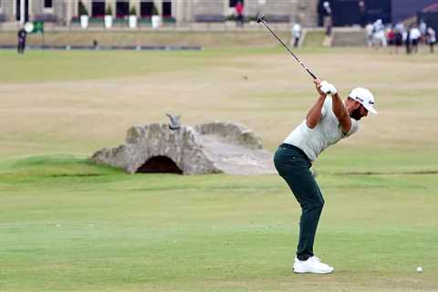 Dustin Johnson had a hilarious reaction to his 18th-hole miscue at the Open