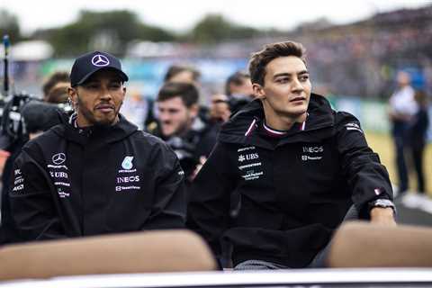 ‘He’s taking it easy’ – Lewis Hamilton slated for ‘not dusting off his right foot’ after struggling ..