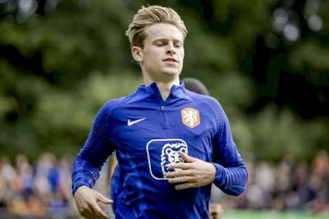 Frenkie de Jong gets frank about ‘clashing’ with Barcelona and failed Man Utd transfer