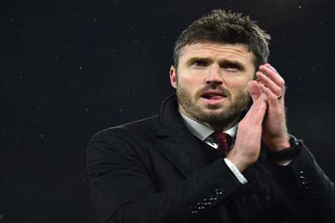 Man Utd legend Michael Carrick wanted by Middlesbrough as Championship strugglers line up..