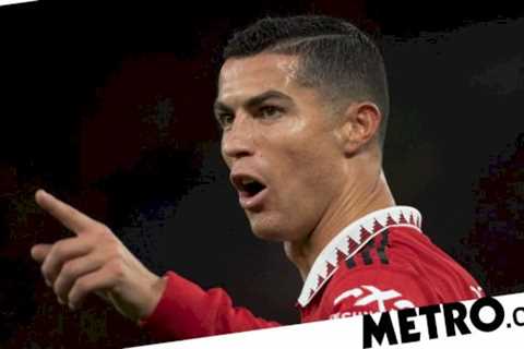 Sporting Lisbon prepare January bid for Cristiano Ronaldo but Manchester United must pay part of..