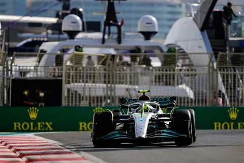 Hamilton facing F1 stewards’ investigation over FP3 red flag rules breach