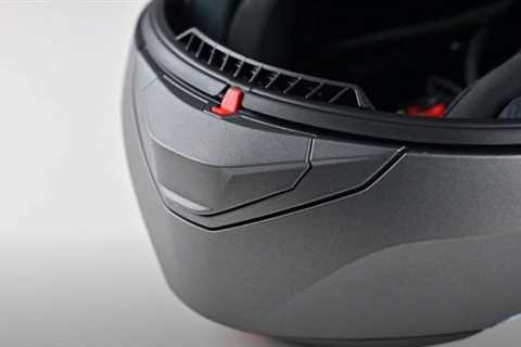 Shark Evo GT Review: Two Helmets For The Price Of One? | Motorcycle Gear 101