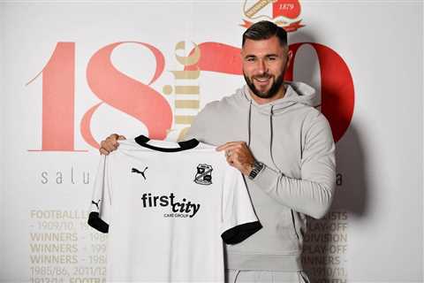 Charlie Austin, 33, completes free transfer to Swindon Town as he rejoins old club two weeks after..