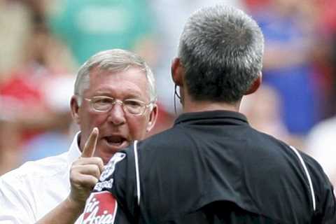 Sir Alex Ferguson blasted ref as ‘insult to football’ after only FA Cup third round loss