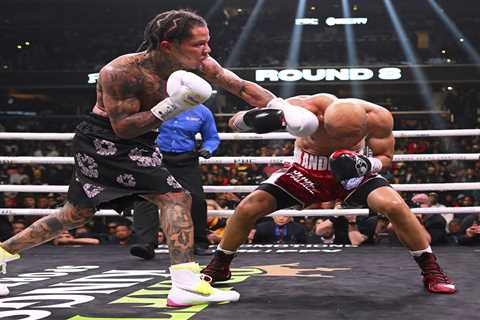 ‘I can’t see’ – Gervonta Davis stops Hector Luis Garcia in eighth round after battering opponent to ..