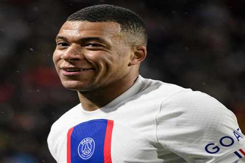 Kylian Mbappe ‘rejected Liverpool transfer after PSG offered him out for astronomical fee’