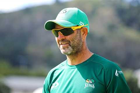 2023 World Cup won’t be Rob Walter’s cross to bear, says CSA’s Nkwe