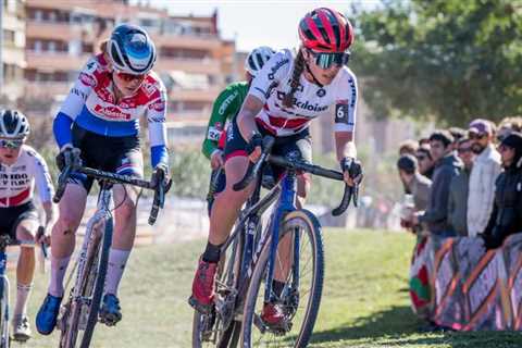The Most Exciting Bike Race This Past Weekend Was the Women’s CX World Cup Benidorm