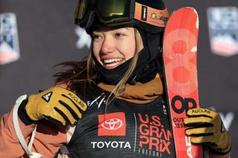 World Cup Freeski Halfpipe: Britain’s Zoe Atkin earns silver as tributes are paid to Kyle Smaine