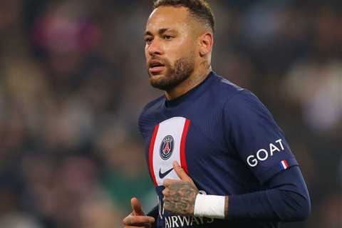 Report: PSG, Chelsea bosses met to discuss potential Neymar deal