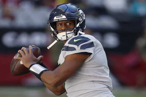 Seahawks GM Remains Mysterious On Geno Smith Plan