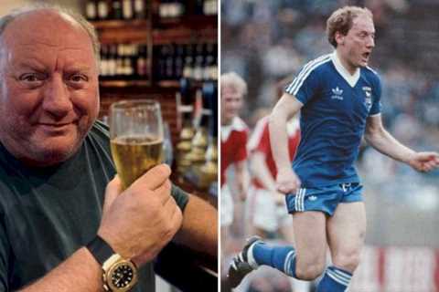 Alan Brazil binged on beer and Guinness with team-mates before ‘sweating it all out’