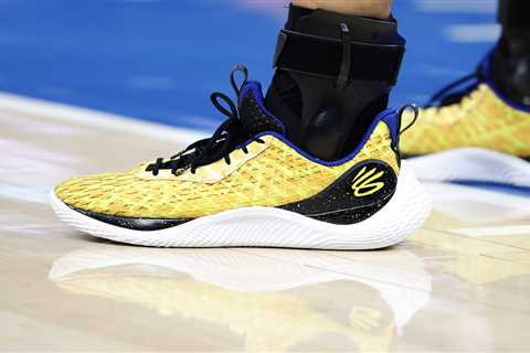 PHOTOS: Stephen Curry’s ‘Double Bang’ shoes and other NBA sneakers of the week