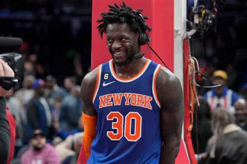 Julius Randle Had Knicks Fans Talking Sunday