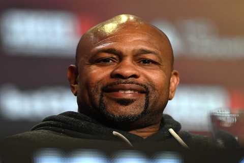 Worried fans make plea to Roy Jones after boxing icon loses points decision to ex-UFC champ Anthony ..