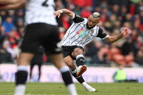 Former Premier League star who snubbed Barca scores 1st goal in SEVEN years with stunning free-kick ..