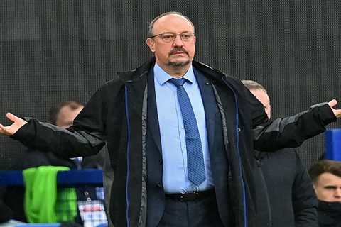 Rafael Benitez reveals he snubbed multiple Premier League clubs but wants to return to English..