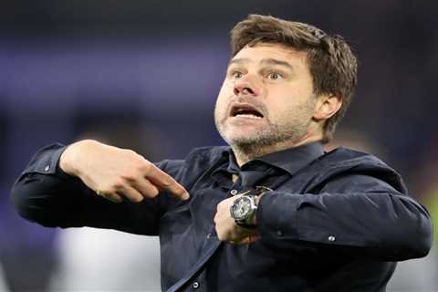 Mauricio Pochettino verbally agrees to become Chelsea manager after meeting Blues chiefs in Spain..