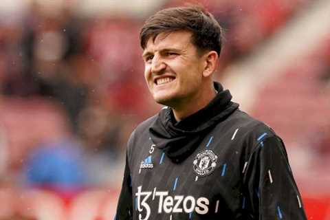 Former Man Utd teammate admits Maguire situation ‘doesn’t look great’ as Ten Hag ponders next move