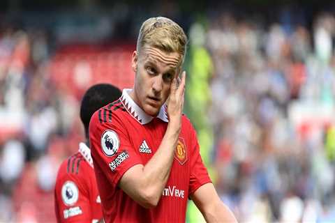 Manchester United star Donny van de Beek hints at imminent return from injury – Man United News And ..