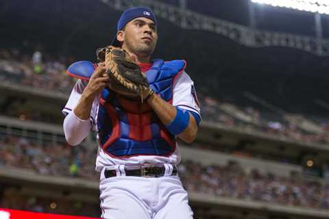 Robinson Chirinos Announces Retirement – MLB Trade Rumors