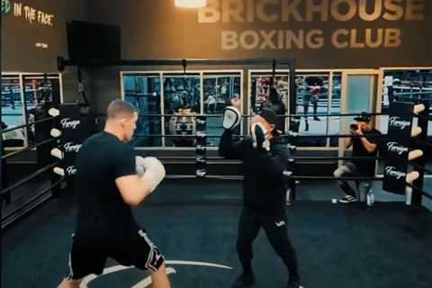 Fans fear for Nate Diaz against Jake Paul as ‘slow and loopy’ boxing training footage emerges