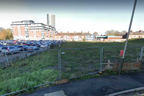 Premier League club’s former stadium is now abandoned field dubbed a ‘travesty’ surrounded by car..