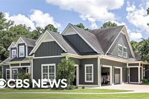 Home prices fall across U.S.