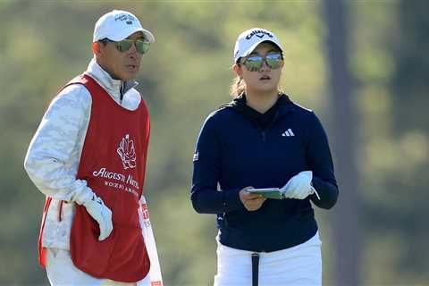 With five-shot lead, Rose Zhang sticking with father as caddie for final round at Augusta