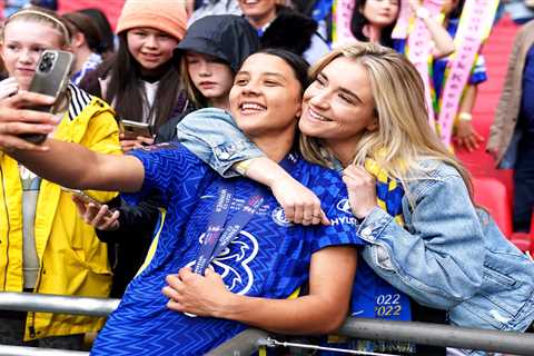 Power couple Kristie Mewis and Sam Kerr gear up for World Cup