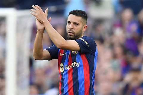 Jordi Alba says emotional goodbye to Barcelona: I leave happy and with my head held high
