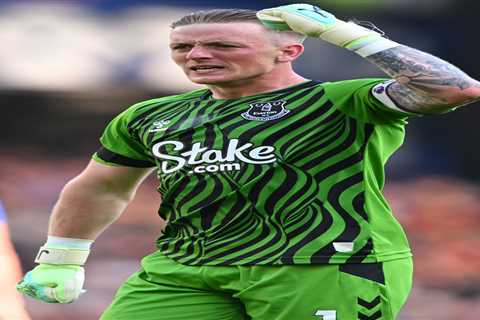 Man Utd to make bid for Jordan Pickford after dropping transfer interest in alternative Premier..