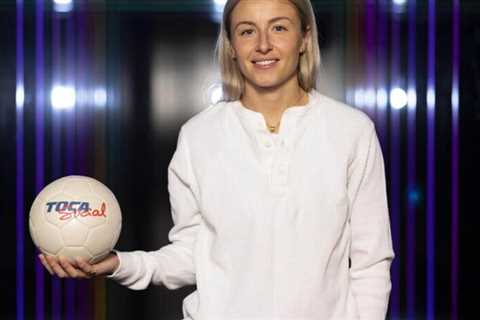 I’d give my other ACL for England to win the World Cup – Leah Williamson