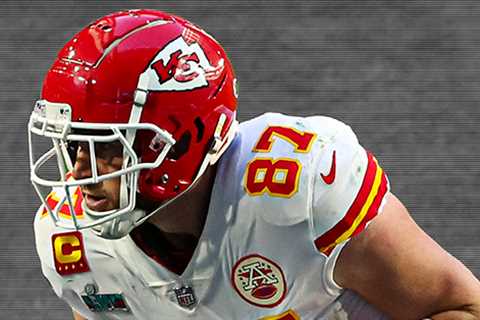 2023 NFL fantasy football rankings: Chiefs TE Travis Kelce outlook, projections