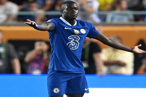 Chelsea Fans Shocked by Forgotten Defender's Hefty Salary