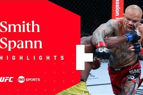 Slugfest goes the distance! 🥊   Smith vs. Spann  UFC Singapore Highlights